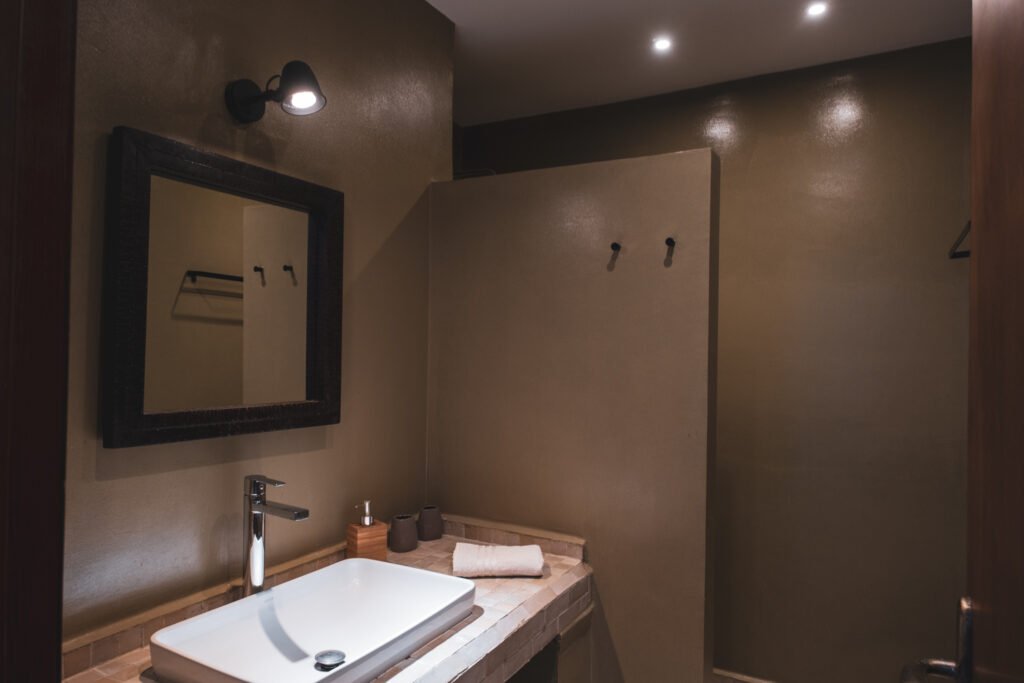 Ensuite Bathroom in Terre Room in Olo Surf & Nature in Imsoaune Morocco